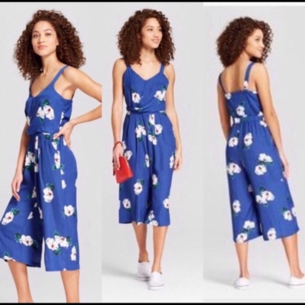 New Day Twist Front Floral Jumpsuit Small